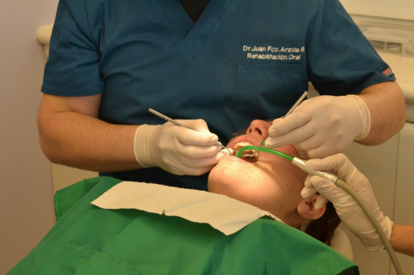 Conseils pour bien choisir un dentiste